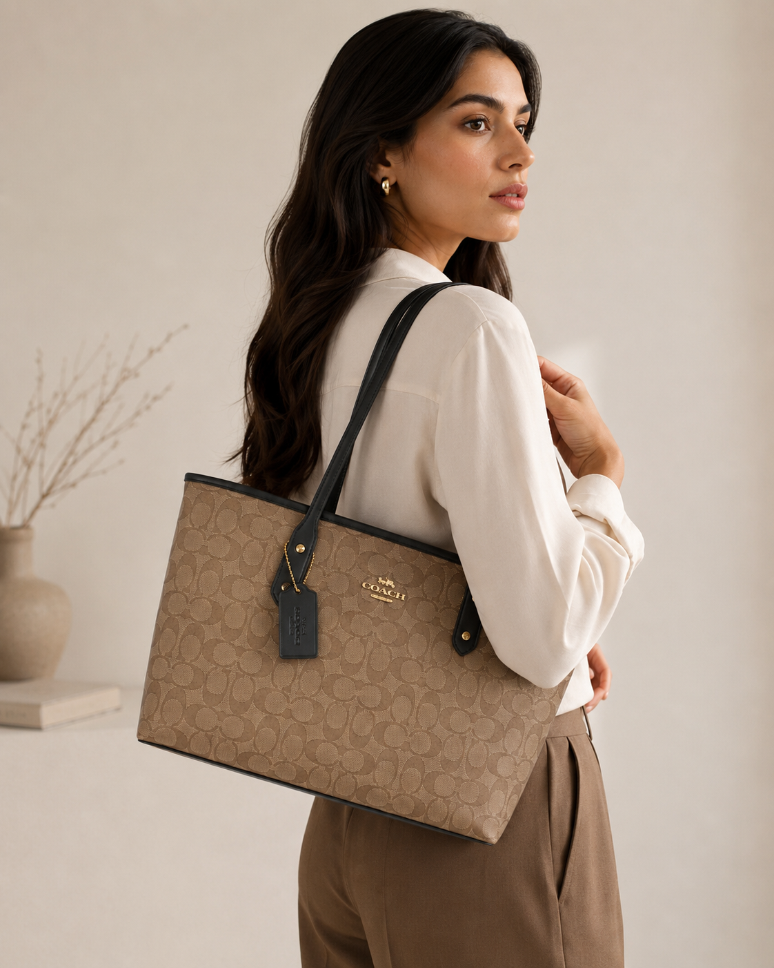 Coach Tote Brown Black - Image 2