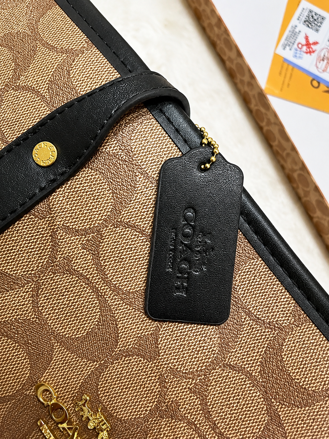 Coach Tote Brown Black - Image 5